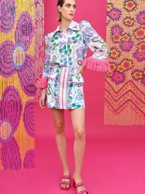 Celia B Floral Print Mini Sunny Skirt in White with Pink & Blue size S